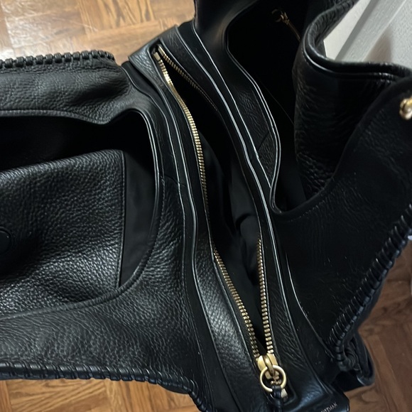 Stuart Weitzman Bag - Picture 3 of 9